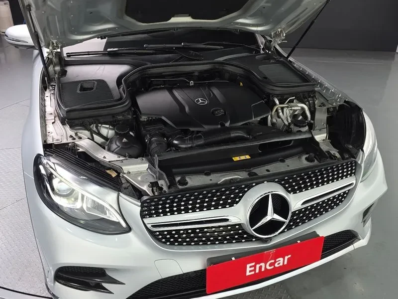 Mercedes-Benz GLC 220 D 4Matic Premium Coupe, снимка 6 - Автомобили и джипове - 55883469
