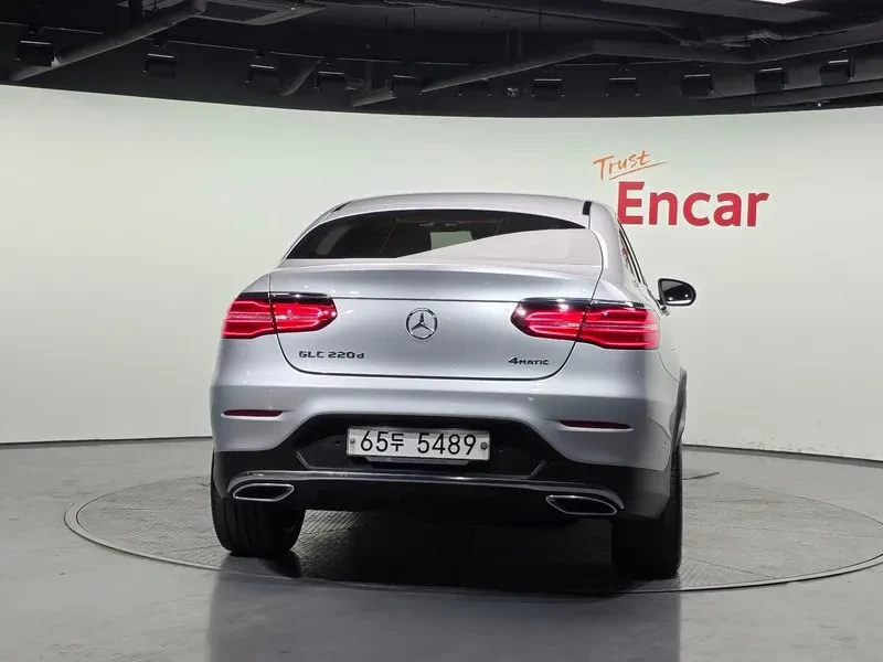 Mercedes-Benz GLC 220 D 4Matic Premium Coupe, снимка 4 - Автомобили и джипове - 55883469