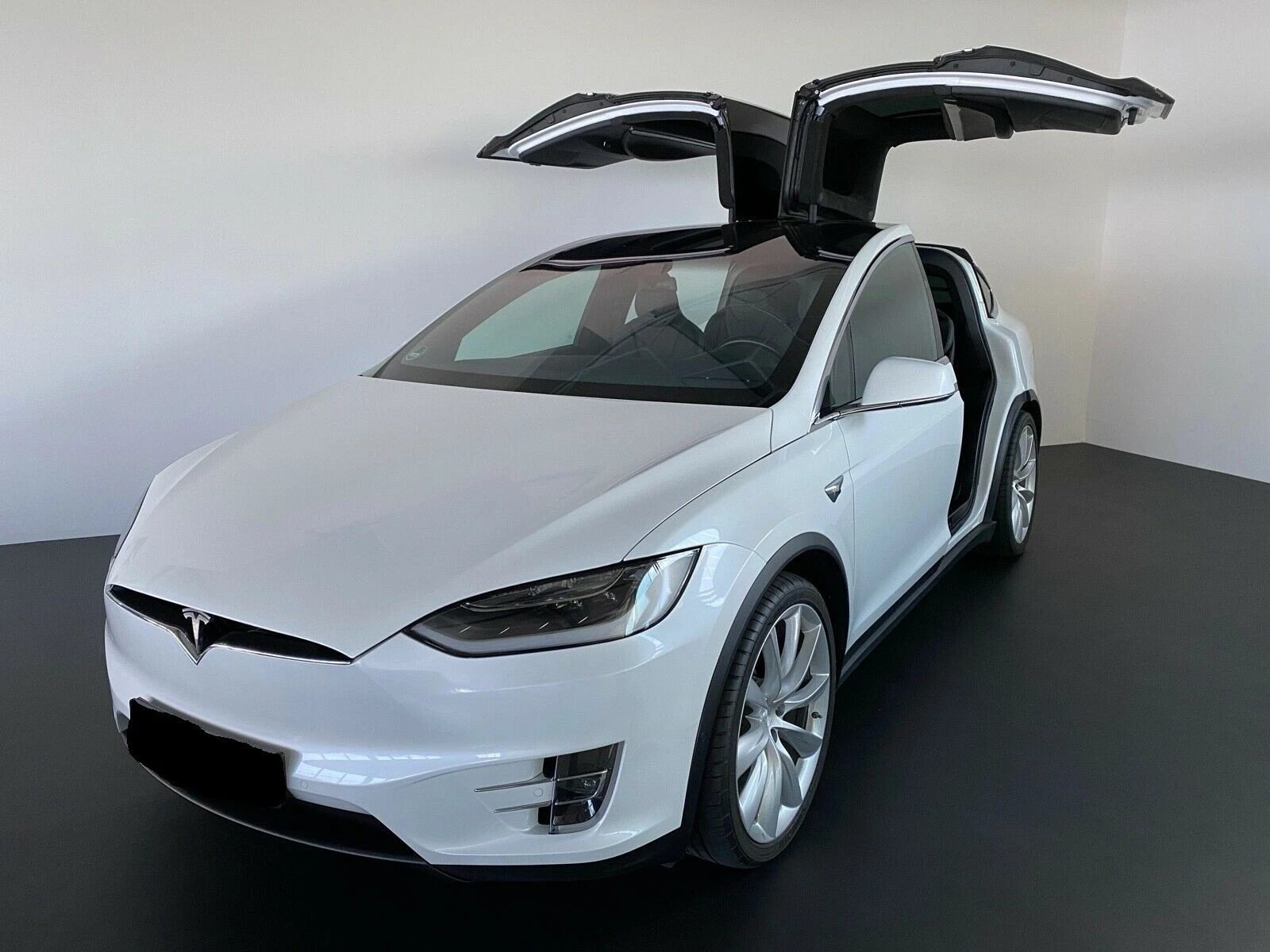 Tesla Model X 100D*6-мест*AIR*Falcon Врати* - изображение 3