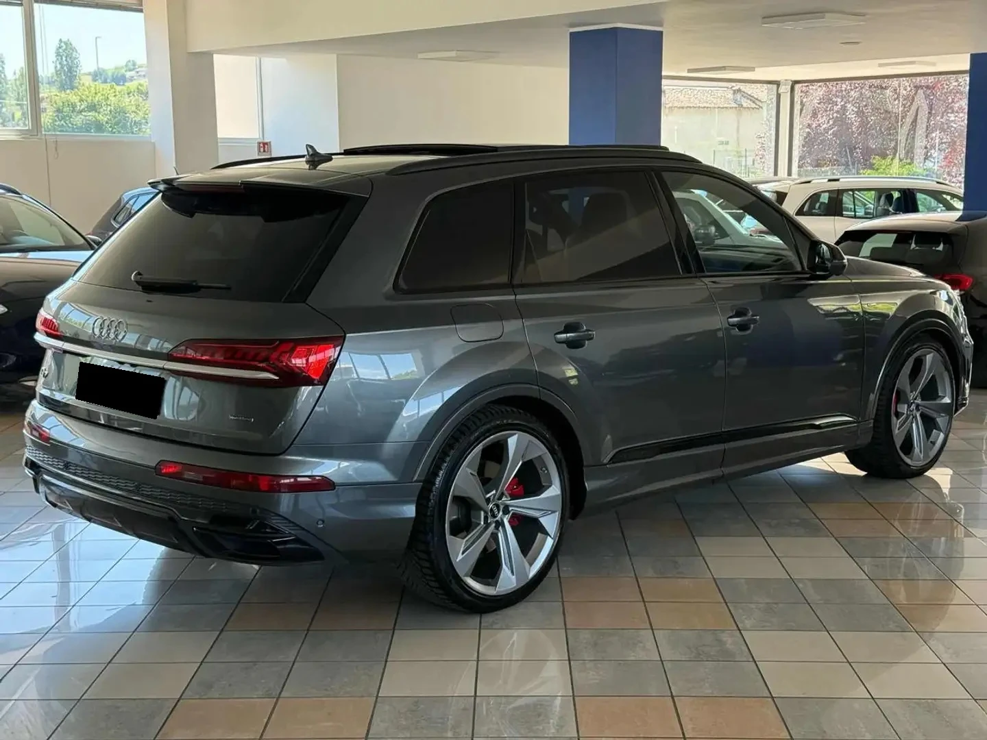 Audi Q7  60 TFSI e V6 Plug-in Hybrid Quattro - изображение 4