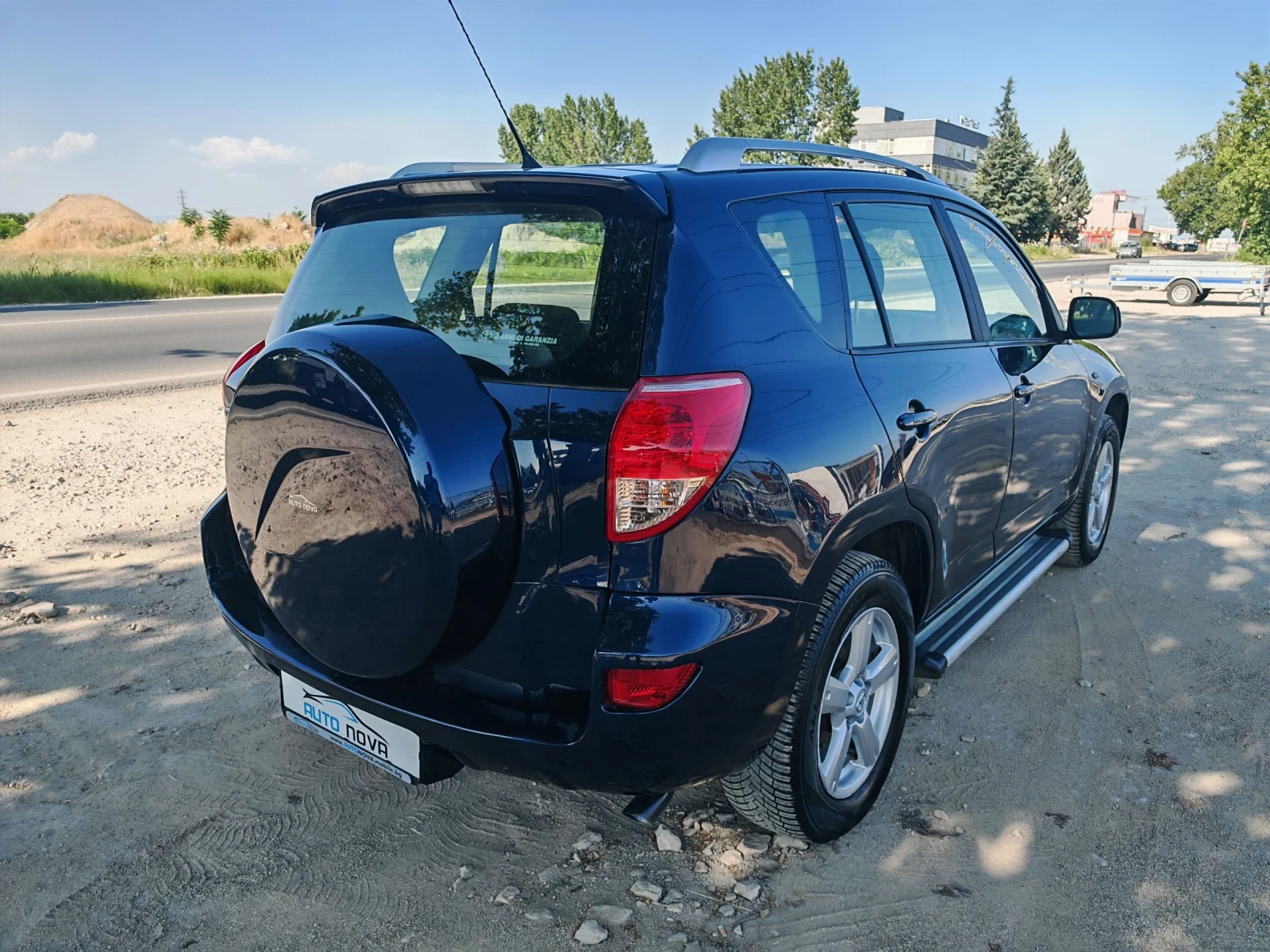 Toyota Rav4 2.2 ДИЗЕЛ 136 К.С. D4D! 4Х4 УНИКАЛНО СЪСТОЯНИЕ! - изображение 5