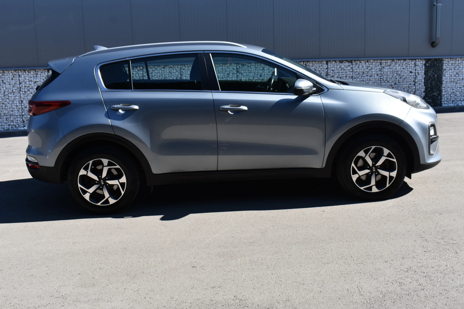 Kia Sportage 1.6GRDI= MILD HYBRID= FACELIFT= ПЕРФЕКТНА!!! - изображение 4