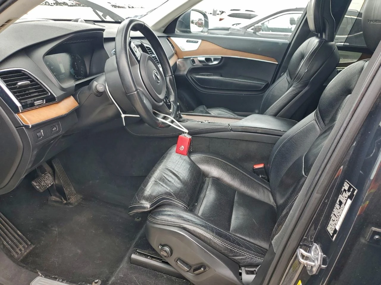 Volvo Xc90 T6 AWD - изображение 8