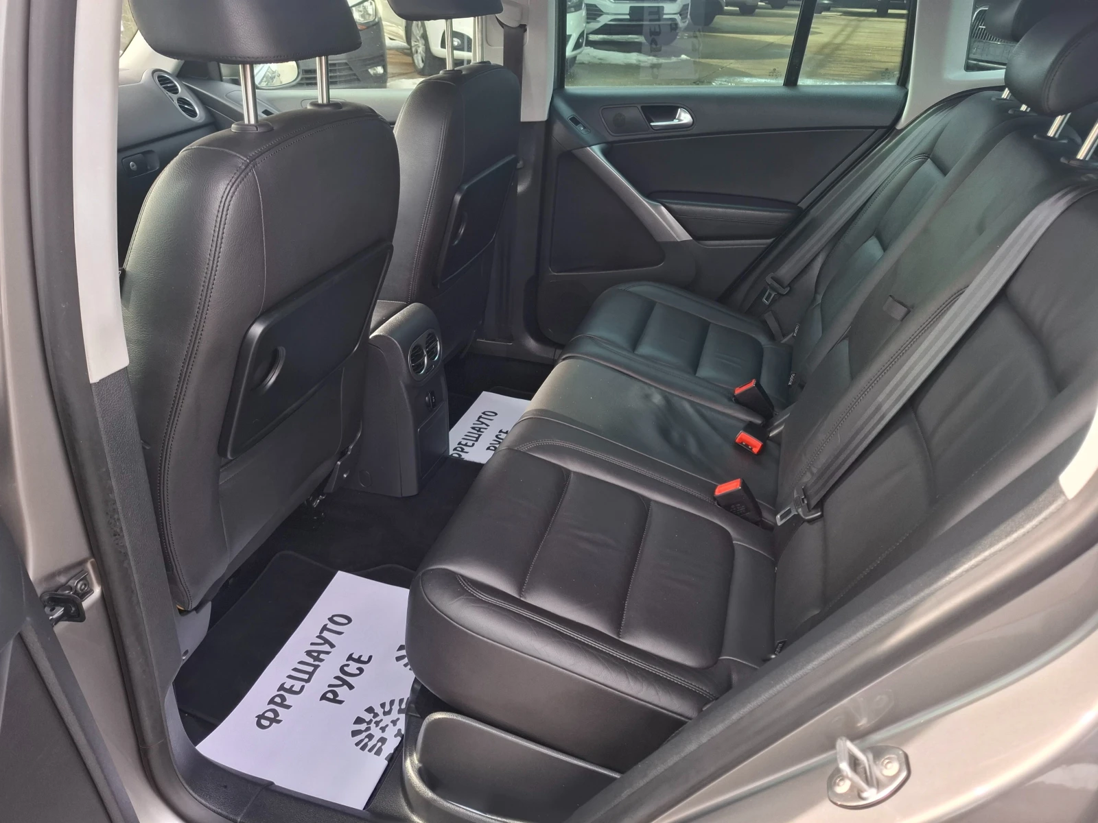 VW Tiguan 2.0 4Motion/Navi/Кожа/Подгрев/Камера - изображение 7