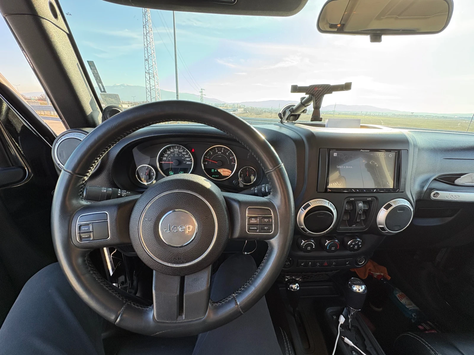 Jeep Wrangler, снимка 4 - Автомобили и джипове - 53759010