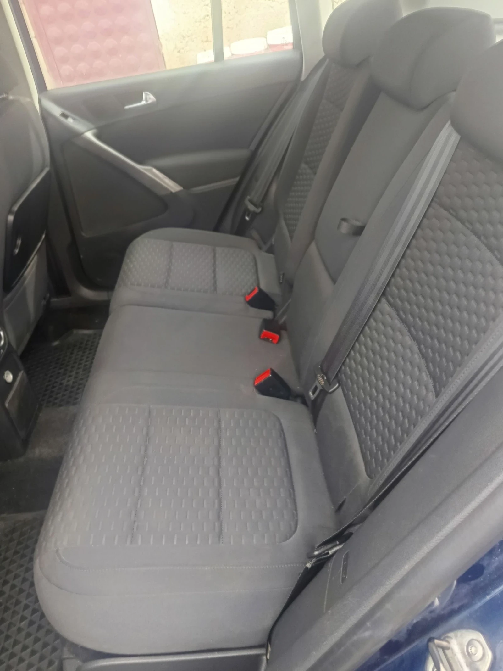 VW Tiguan, снимка 12 - Автомобили и джипове - 53925004