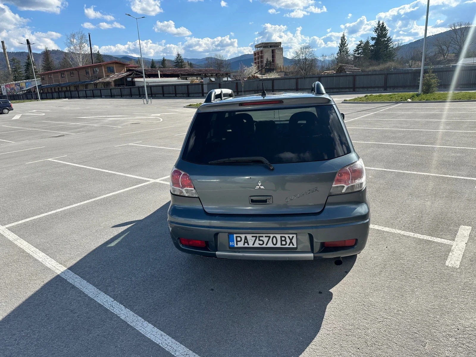 Mitsubishi Outlander, снимка 6 - Автомобили и джипове - 54116210