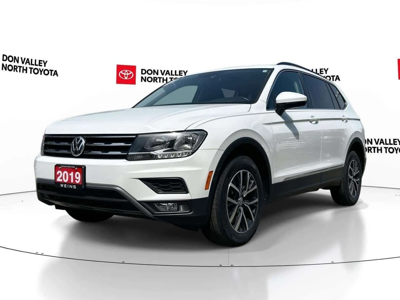 VW Tiguan RUBBER MATS | OWNERS MANUAL | WHEEL 