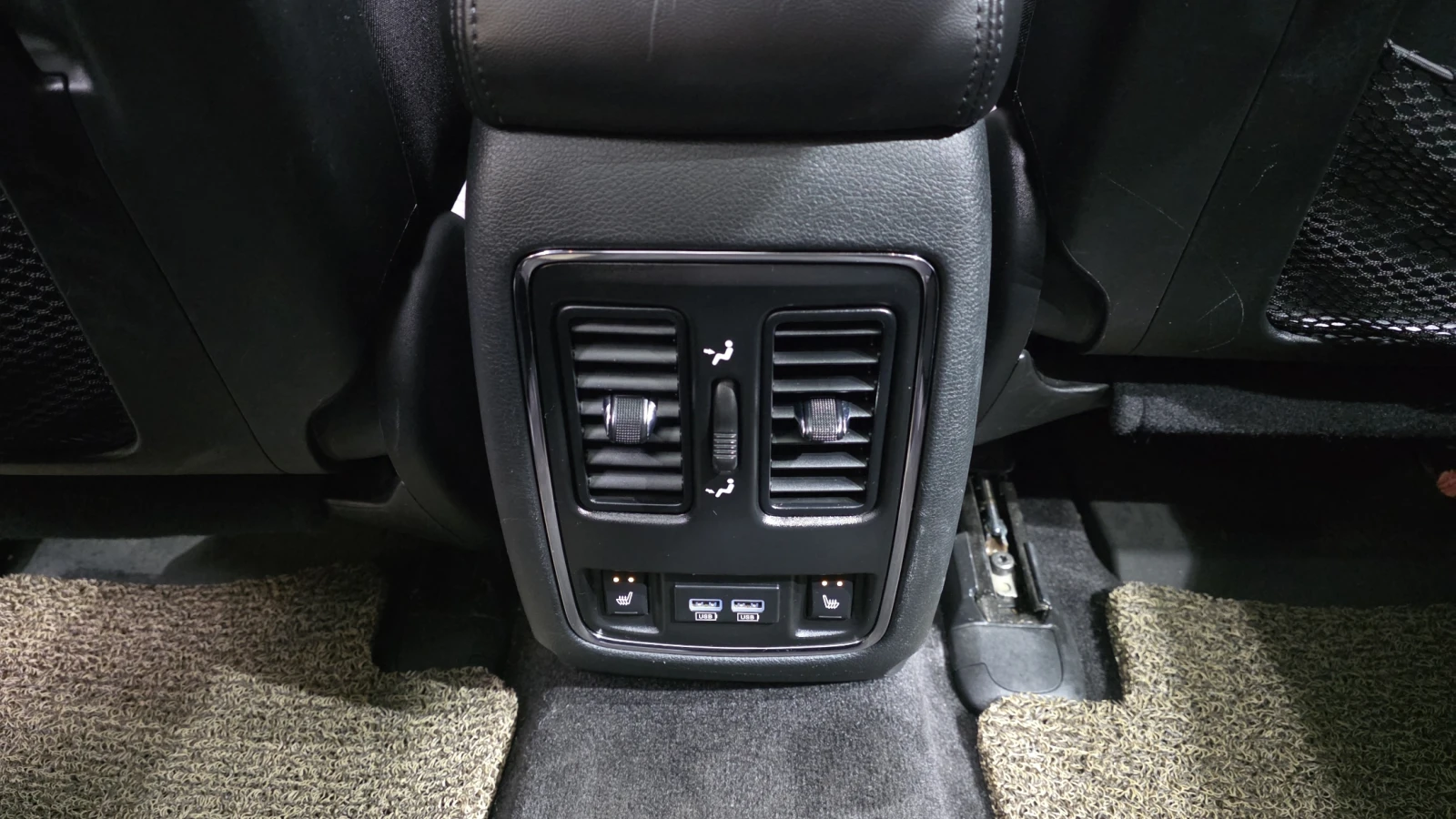 Jeep Grand cherokee 3.6 Limited , снимка 17 - Автомобили и джипове - 54853829