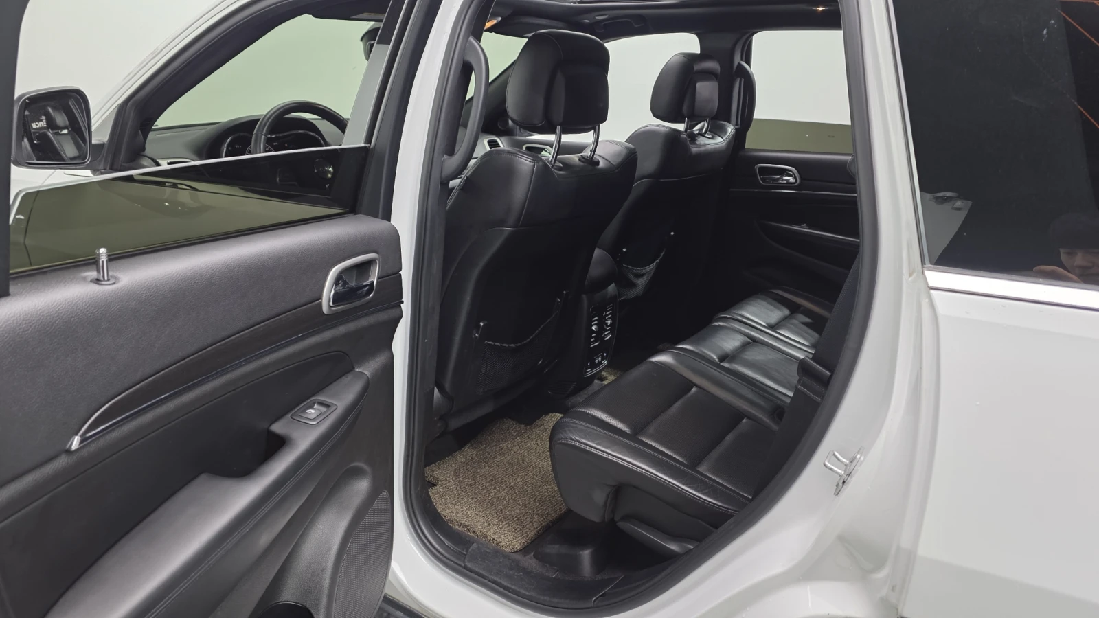 Jeep Grand cherokee 3.6 Limited , снимка 11 - Автомобили и джипове - 54853829