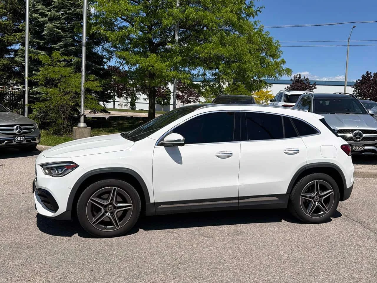 Mercedes-Benz GLA * 250 * CARFAX * ЦЕНА ДО БГ, снимка 2 - Автомобили и джипове - 54981067