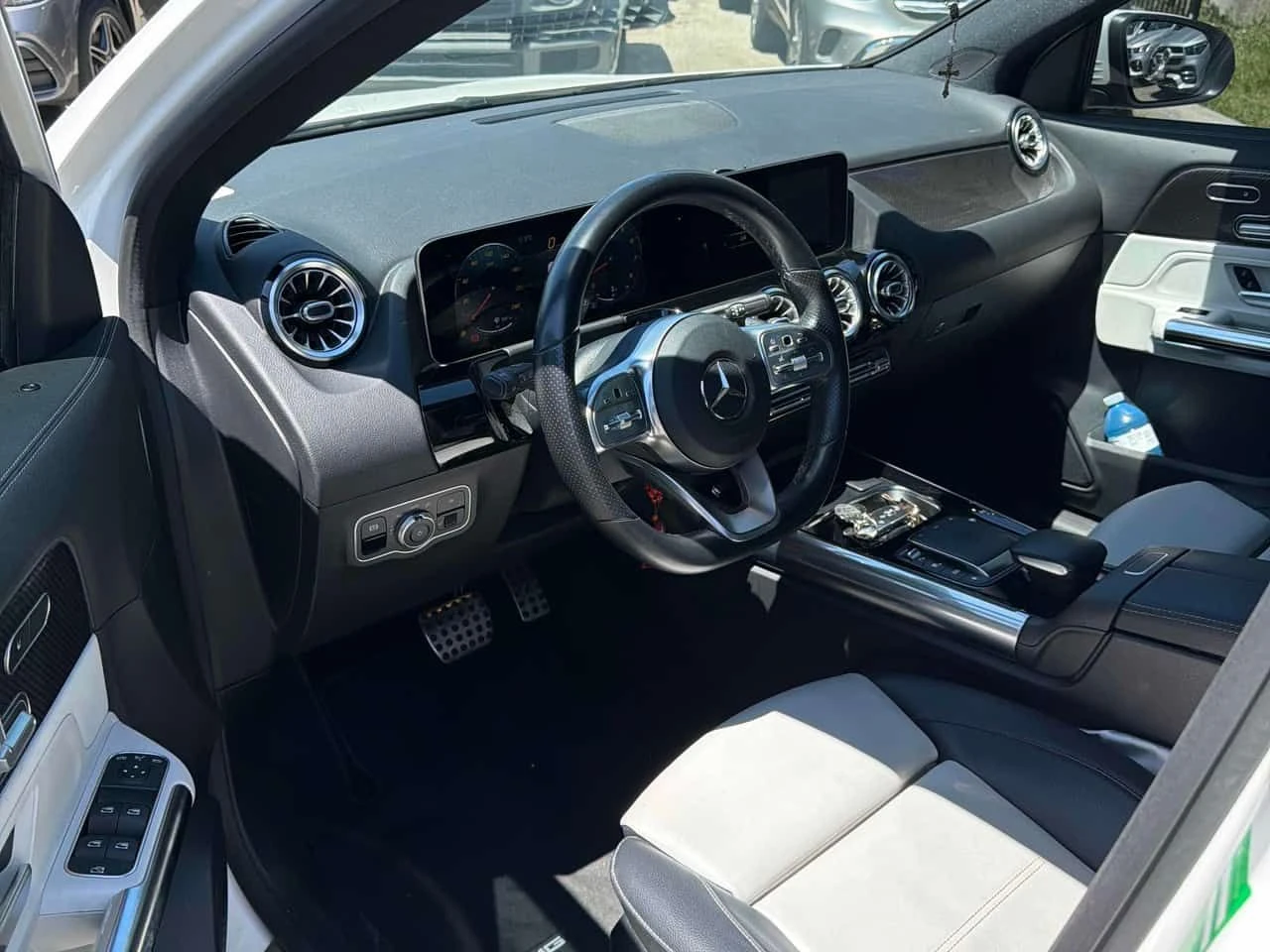 Mercedes-Benz GLA * 250 * CARFAX * ЦЕНА ДО БГ, снимка 5 - Автомобили и джипове - 54981067