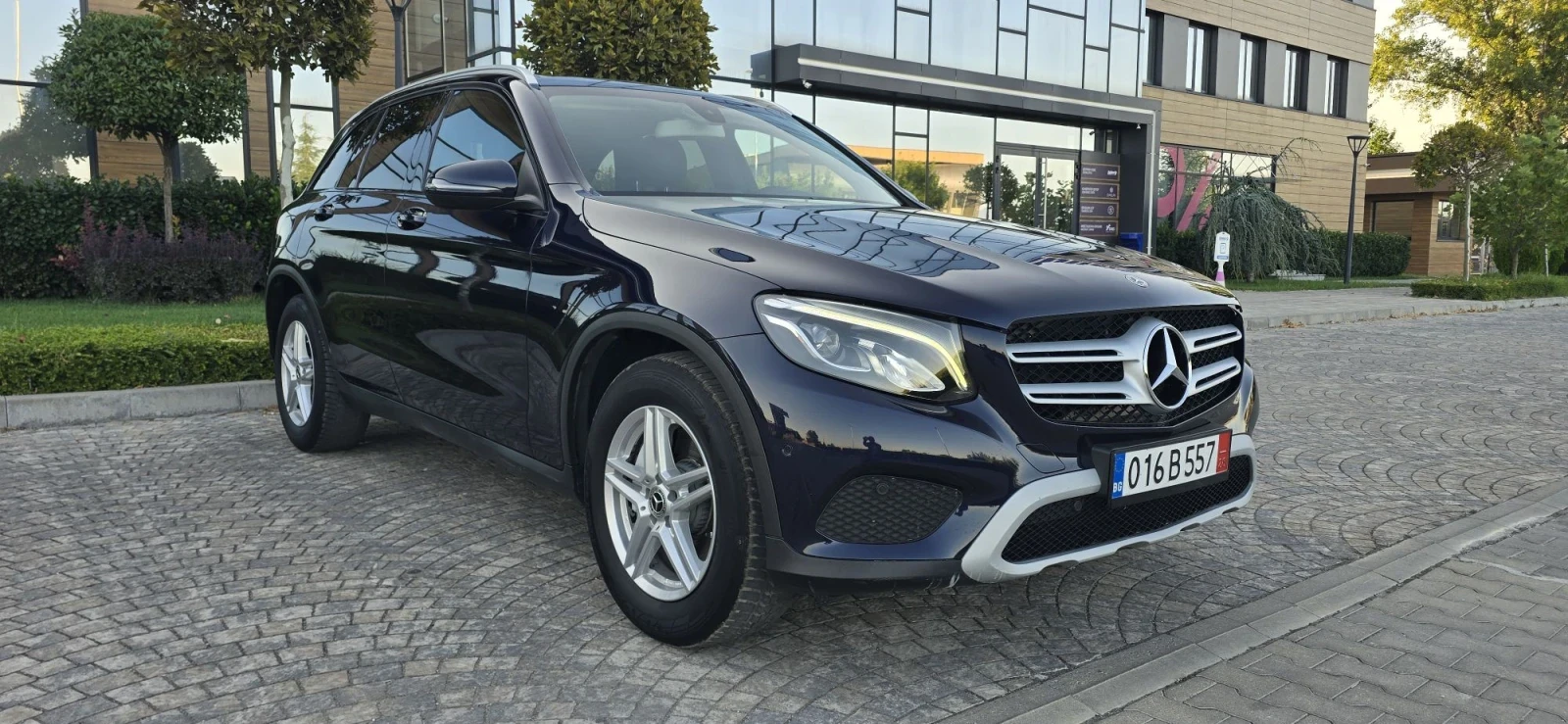 Mercedes-Benz GLC 220  9G tronic* 4matic* ПАНОРАМА* КОЖА* ПОДГРЕВ* K