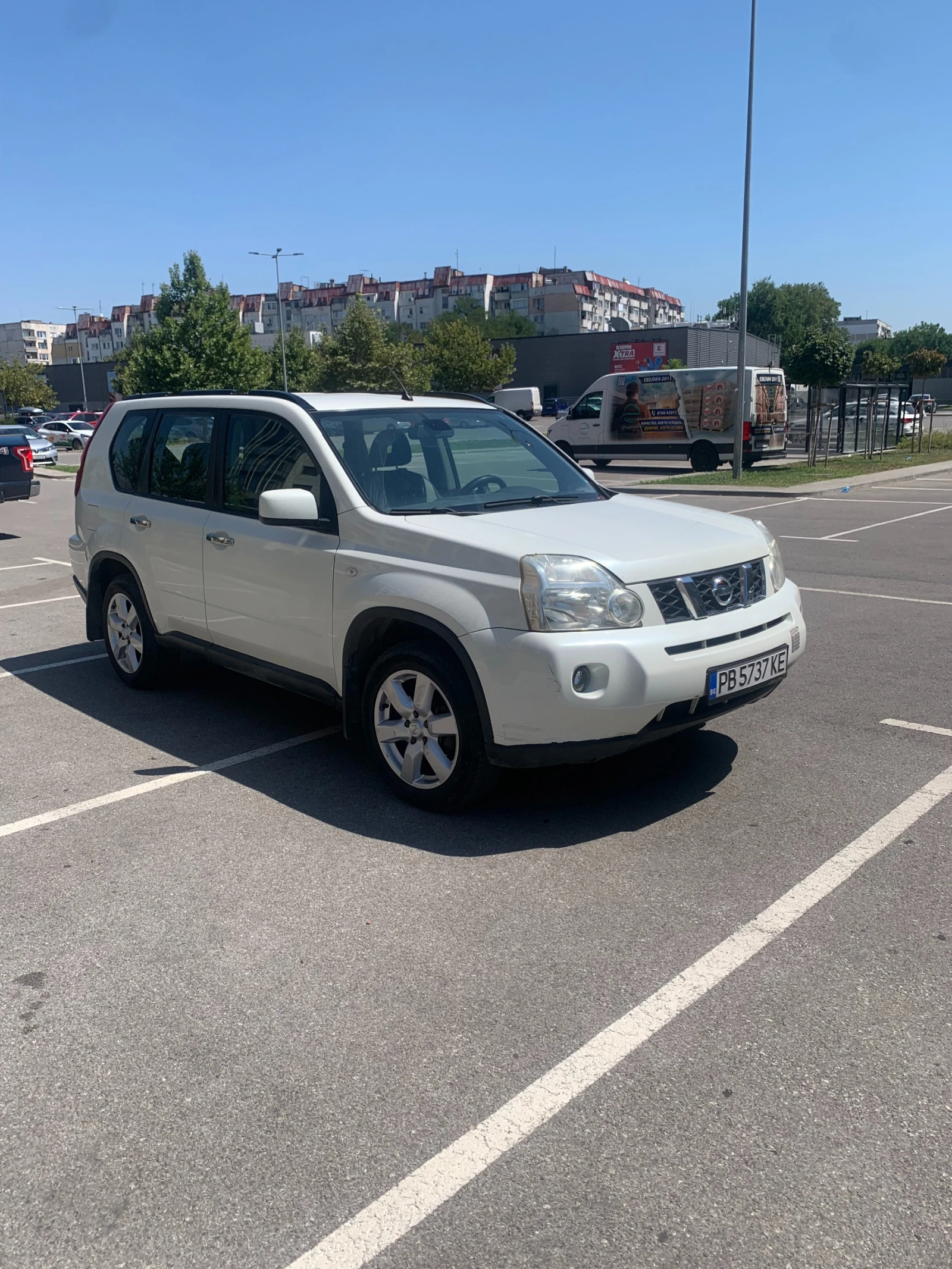 Nissan X-trail Т31, снимка 4 - Автомобили и джипове - 55655288