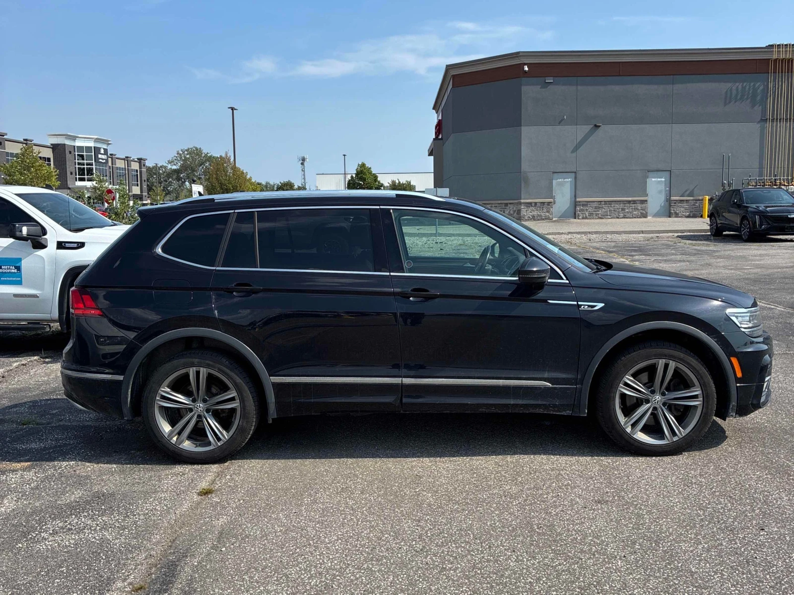 VW Tiguan * Highline * CARFAX * , снимка 16 - Автомобили и джипове - 55932831