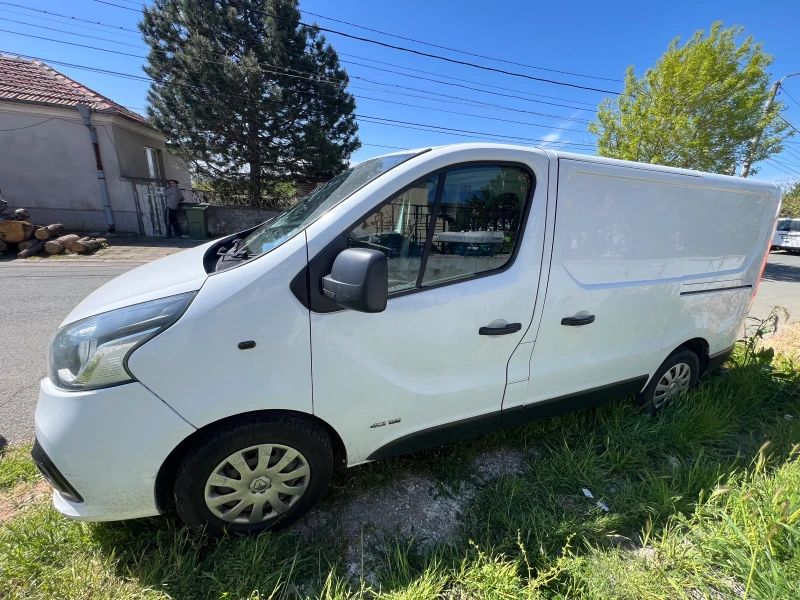 Renault Trafic, снимка 2 - Бусове и автобуси - 52919673