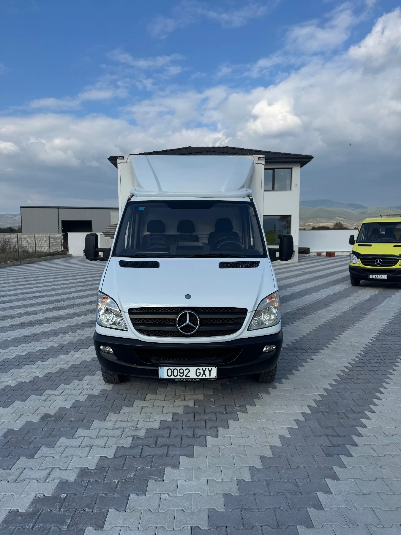 Mercedes-Benz Sprinter 513 Фургон 3.5т Б категория - изображение 2