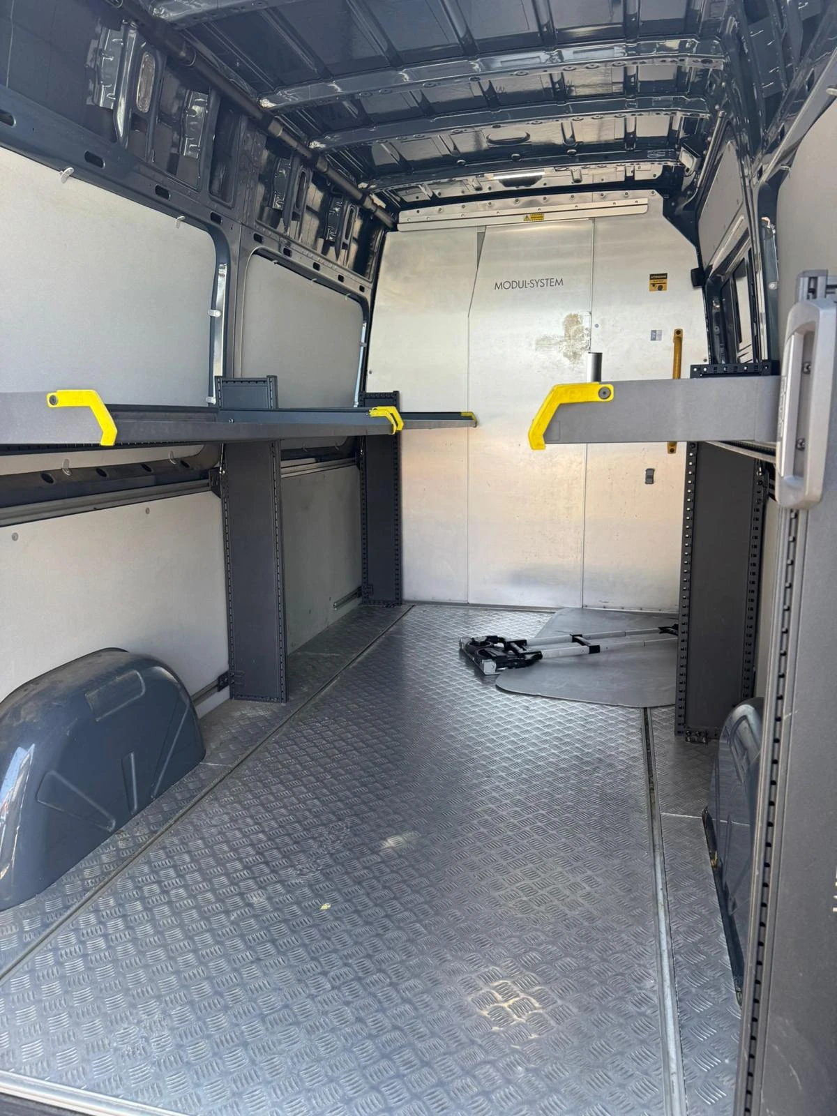 Mercedes-Benz Sprinter 60 KW, снимка 4 - Бусове и автобуси - 55961365