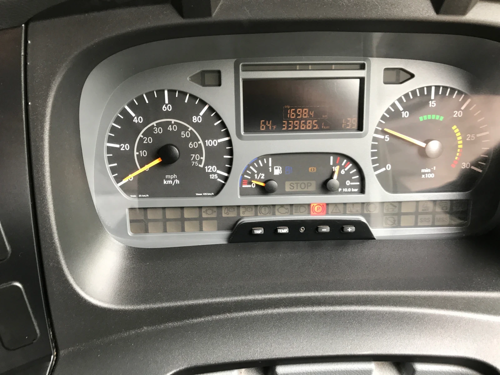 Mercedes-Benz Atego 10 Тона с Кран 3 тон, снимка 10 - Камиони - 54937013