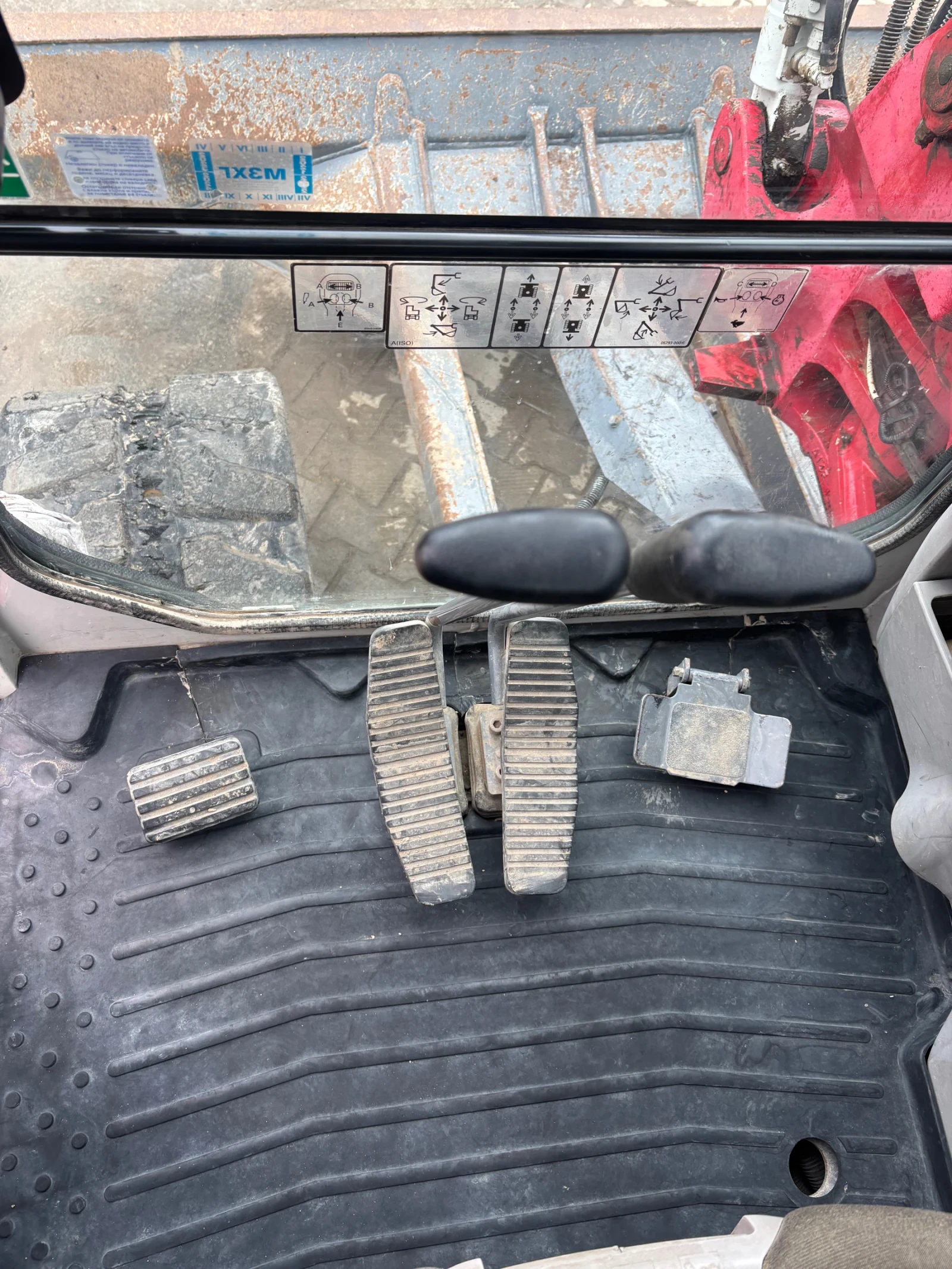 Багер Takeuchi TB290/8500TОHA/KЛИМАТИК - изображение 8