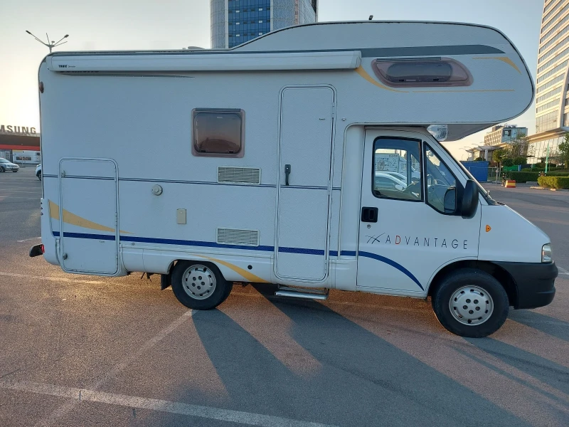 Кемпер Dethleffs Globetrotter / ALDE / двуетажно легло, снимка 3 - Каравани и кемпери - 52741122