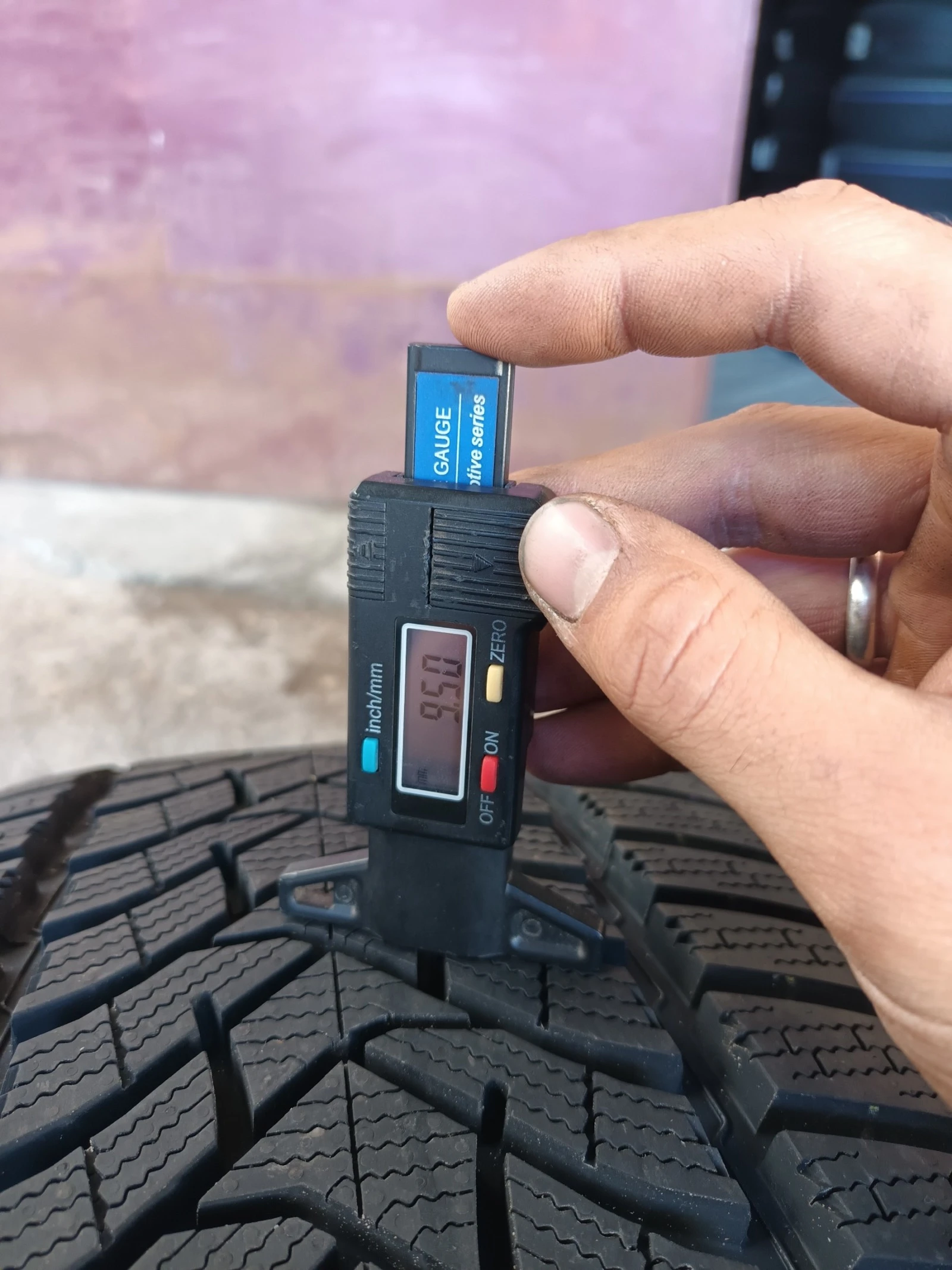  255/40R19 | Mobile.bg   6