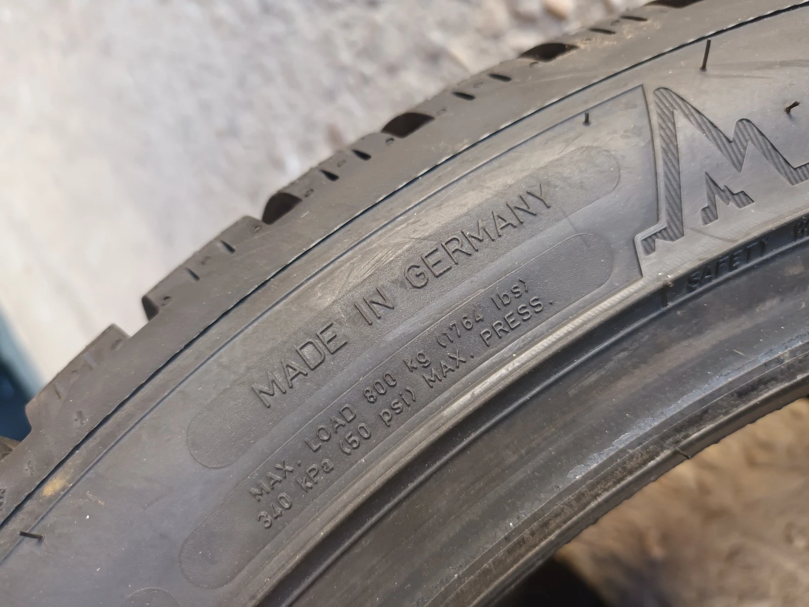  255/40R19 | Mobile.bg   11