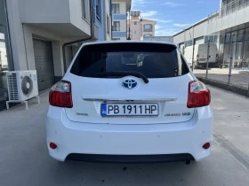 Toyota Auris 1.8 Hybrid | Mobile.bg    6