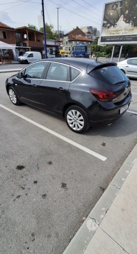 Обява за продажба на Opel Astra ФАБРИЧНА ГАЗ!!! ~6 500 лв. - изображение 2 | Auto.bg Обява за продажба на Opel Astra ФАБРИЧНА ГАЗ!!! ~6 500 лв. - изображение 2