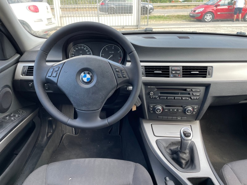 BMW 318 2.0 дизел Италия, снимка 12 - Автомобили и джипове - 43203282