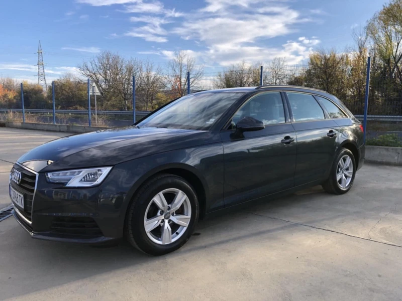 Audi A4 35tfsi, снимка 1 - Автомобили и джипове - 48045171