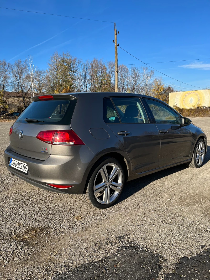 VW Golf 1.6TDI / NAVI, снимка 6 - Автомобили и джипове - 48056151