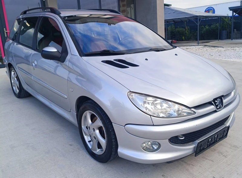 Peugeot 206 ПРОДАДЕНА, снимка 3 - Автомобили и джипове - 48310664