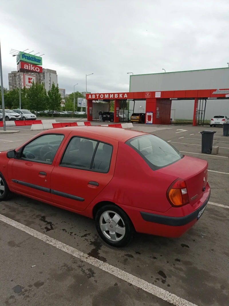 Renault Clio, снимка 4 - Автомобили и джипове - 48345283