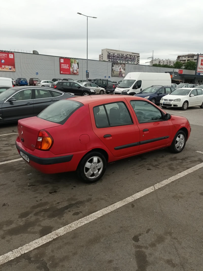 Renault Clio, снимка 5 - Автомобили и джипове - 48345283