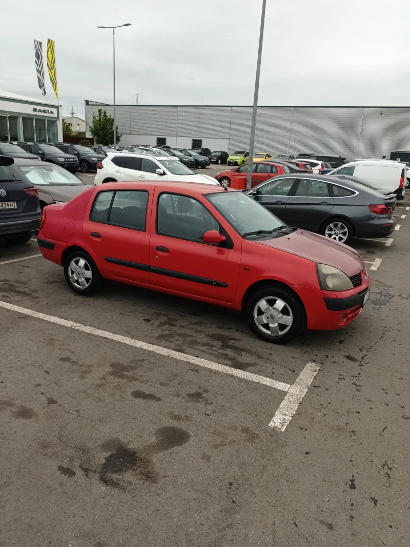 Renault Clio, снимка 6 - Автомобили и джипове - 48345283