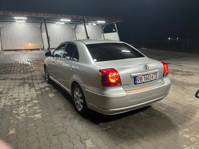 Toyota Avensis, снимка 4 - Автомобили и джипове - 48709203