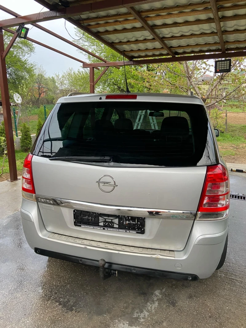Opel Zafira 1.7 CDTI, снимка 4 - Автомобили и джипове - 52632026
