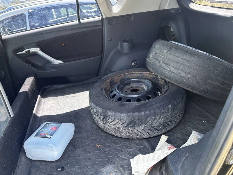 Toyota Verso 2.0 126кс дизел, снимка 11 - Автомобили и джипове - 52557246