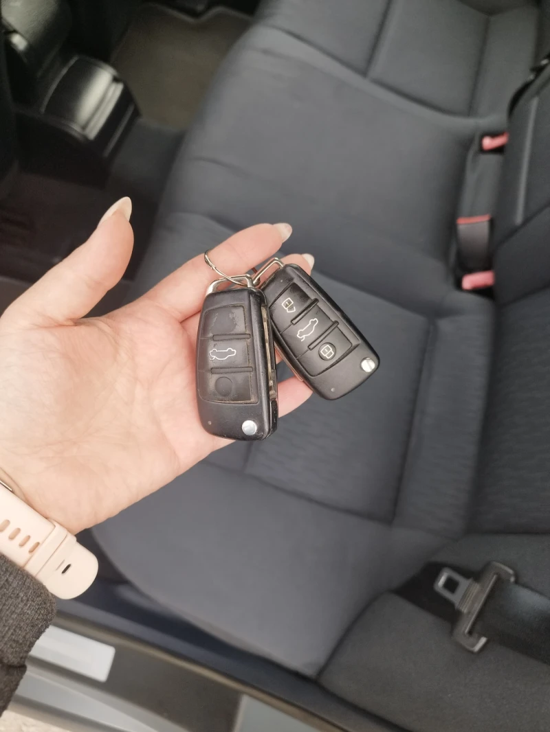 Audi A4, снимка 9 - Автомобили и джипове - 52218221