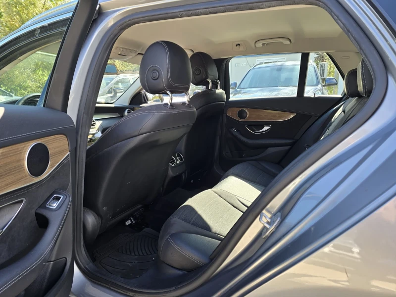 Mercedes-Benz C 220 2.2CDI 170к.с Топ състояние , снимка 11 - Автомобили и джипове - 51999393