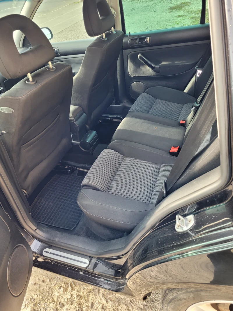 VW Bora, снимка 12 - Автомобили и джипове - 52502777