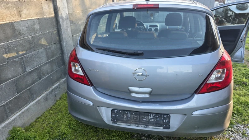 Opel Corsa Д, снимка 6 - Автомобили и джипове - 53110503