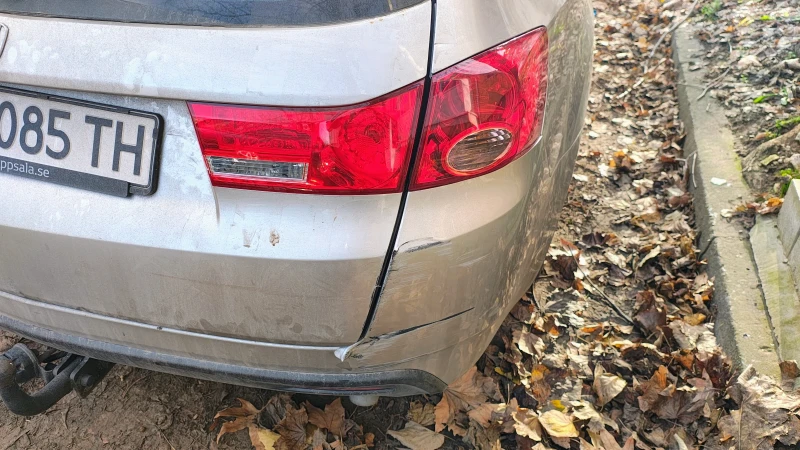 Honda Accord, снимка 17 - Автомобили и джипове - 53180016