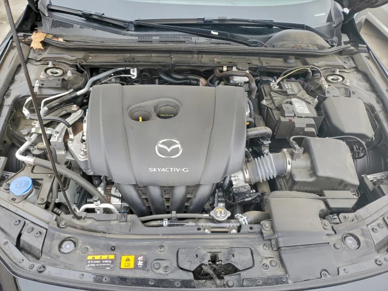 Mazda 3 * Select* Keyless* м.Точки* Remote* 45k km* , снимка 11 - Автомобили и джипове - 53214962