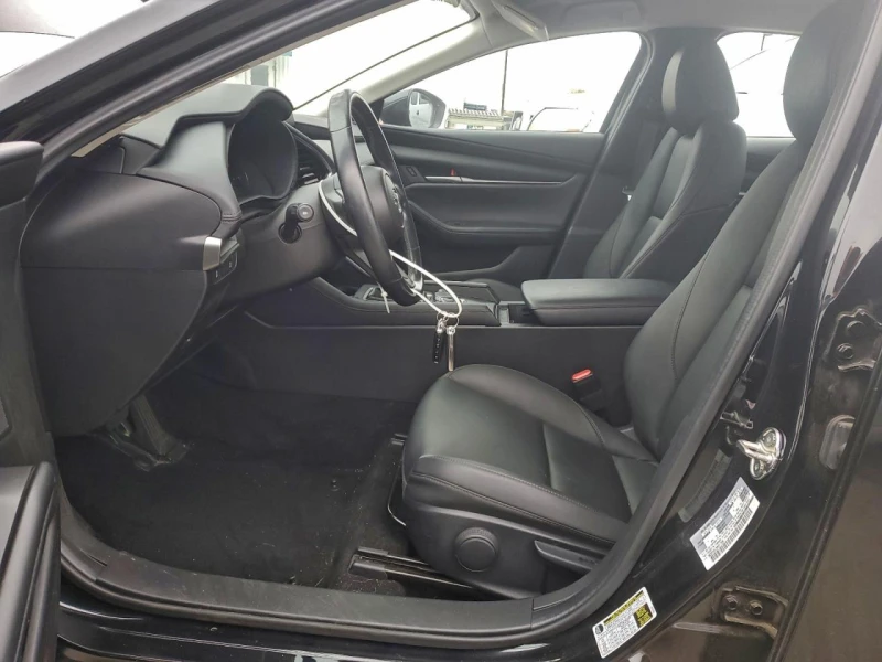 Mazda 3 * Select* Keyless* м.Точки* Remote* 45k km* , снимка 9 - Автомобили и джипове - 53214962