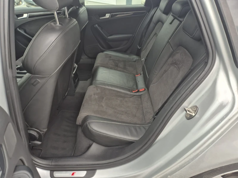 Audi A4 2.0 TDI QUATTRO S-line, снимка 12 - Автомобили и джипове - 53497974