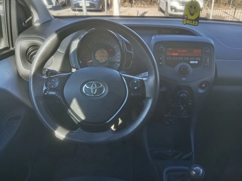 Toyota Aygo 1.0i Гаранционна, снимка 10 - Автомобили и джипове - 53595126