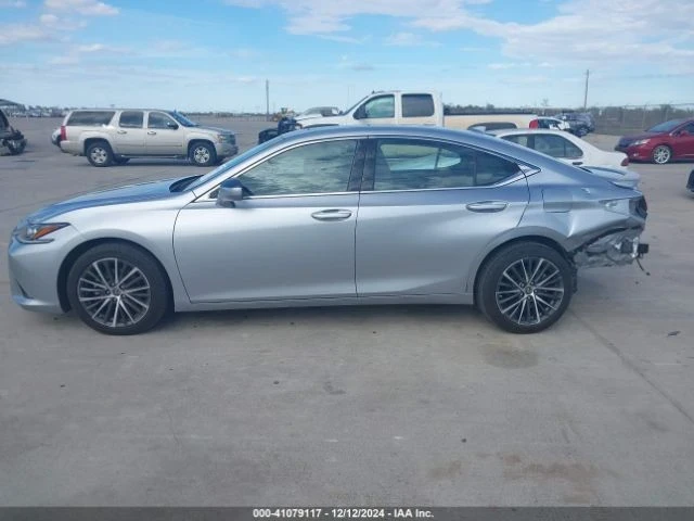 Lexus ES, снимка 12 - Автомобили и джипове - 48773144