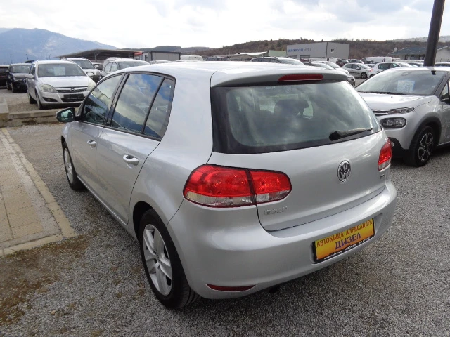 VW Golf 1.6 TDI, снимка 7 - Автомобили и джипове - 49284718